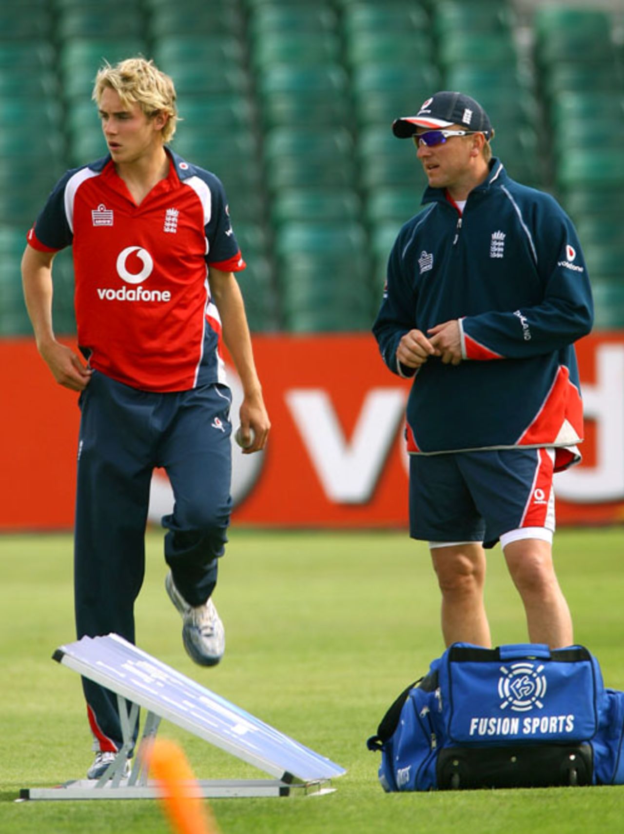 Stuart Broad has a chat with Allan Donald, the bowling coach, County Ground, Bristol, August 23, 2007