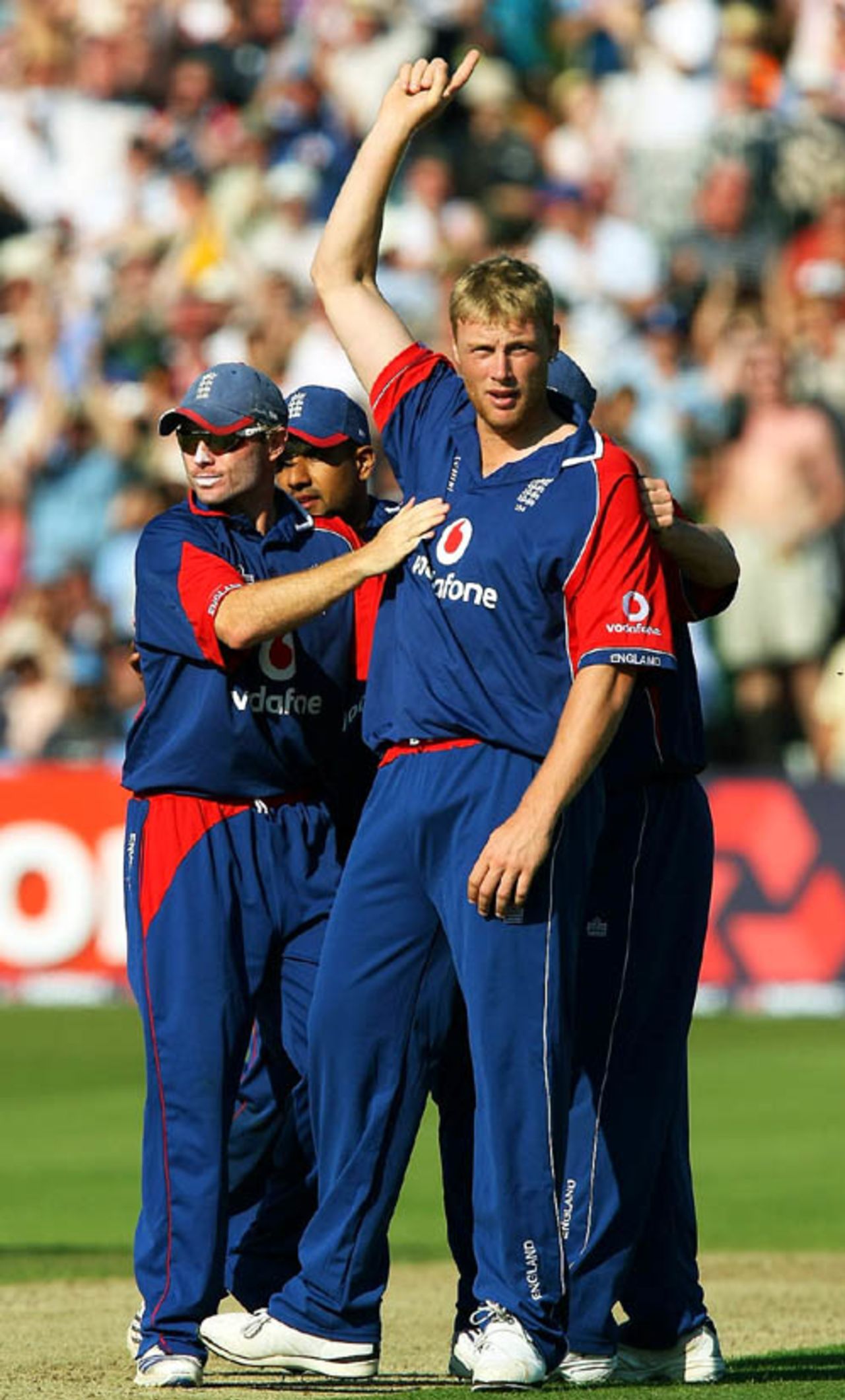 Andrew Flintoff is congratulated by his team-mates after getting rid of Sachin Tendulkar - who fell for 99, England v India, 2nd ODI, Bristol, August 24, 2007