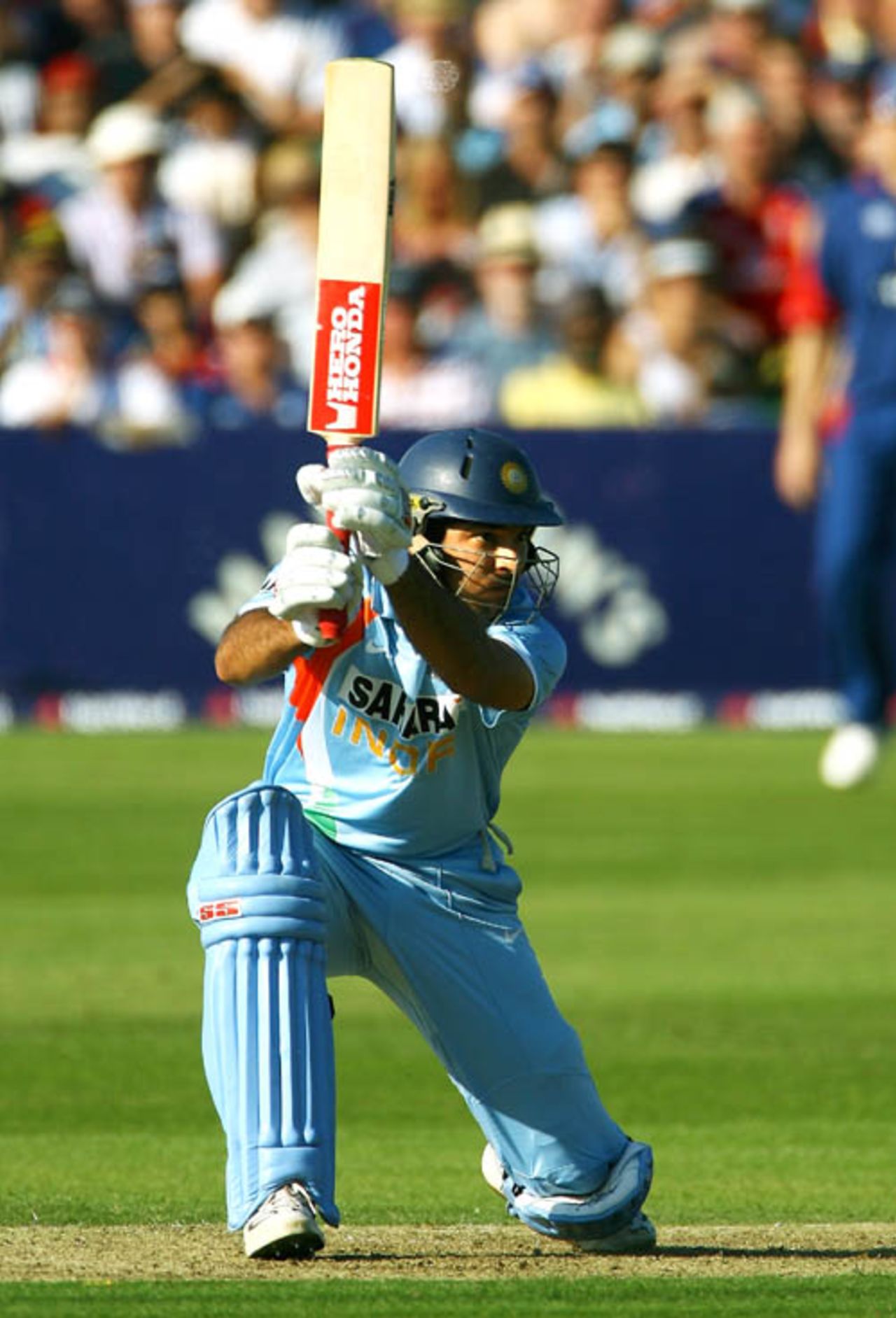 Yuvraj Singh gets down on his knee to drive one through the covers, England v India, 2nd ODI, Bristol, August 24, 2007