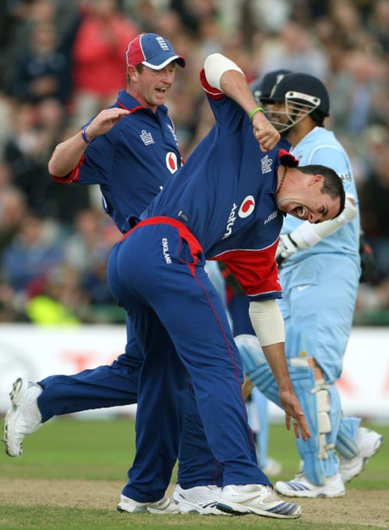 Kevin Pietersen is pumped up after dismissing Sachin Tendulkar, England v India, 4th ODI, Old Trafford, August 30, 2007
