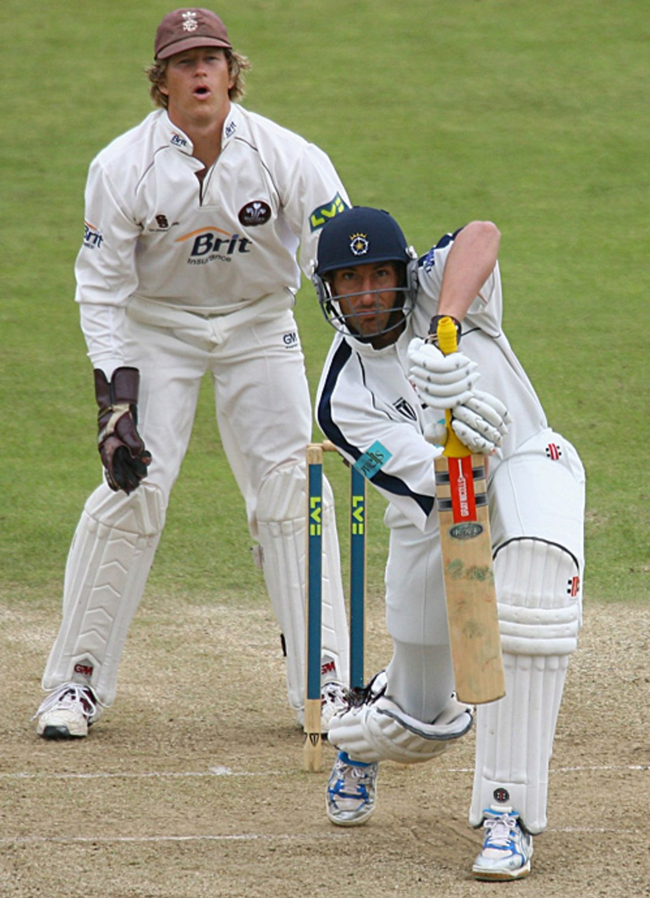 Nic Pothas punches one back to the bowler, Hampshire v Surrey, Southampton, September 1, 2007