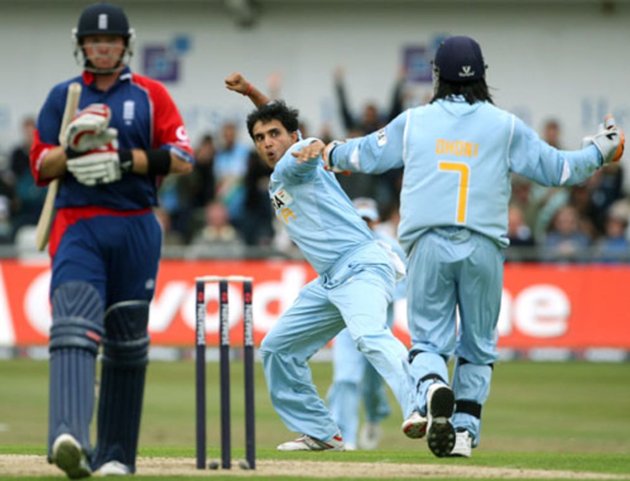 Saurav Ganguly whoops it up after nailing Ian Bell, England v India, 5th ODI, Headingley, September 2, 2007