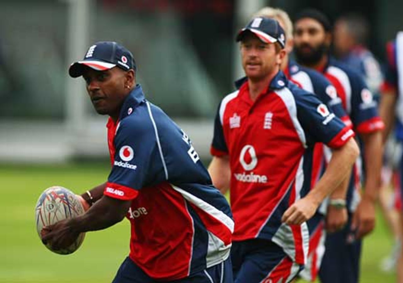 Dimitri Mascarenhas leads England's game of rugby, Lord's, September 7, 2007