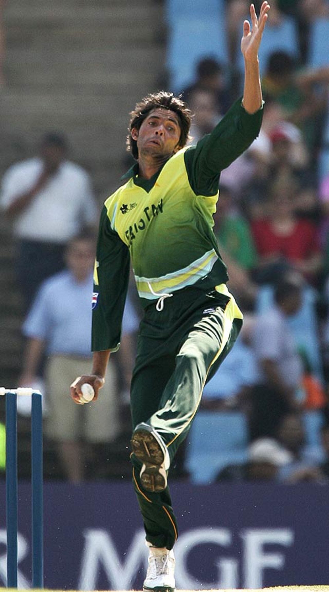 Mohammad Asif took 1 for 33 in four overs, Pakistan v Sri Lanka, Twenty20 warm-up, Centurion, September 9, 2007