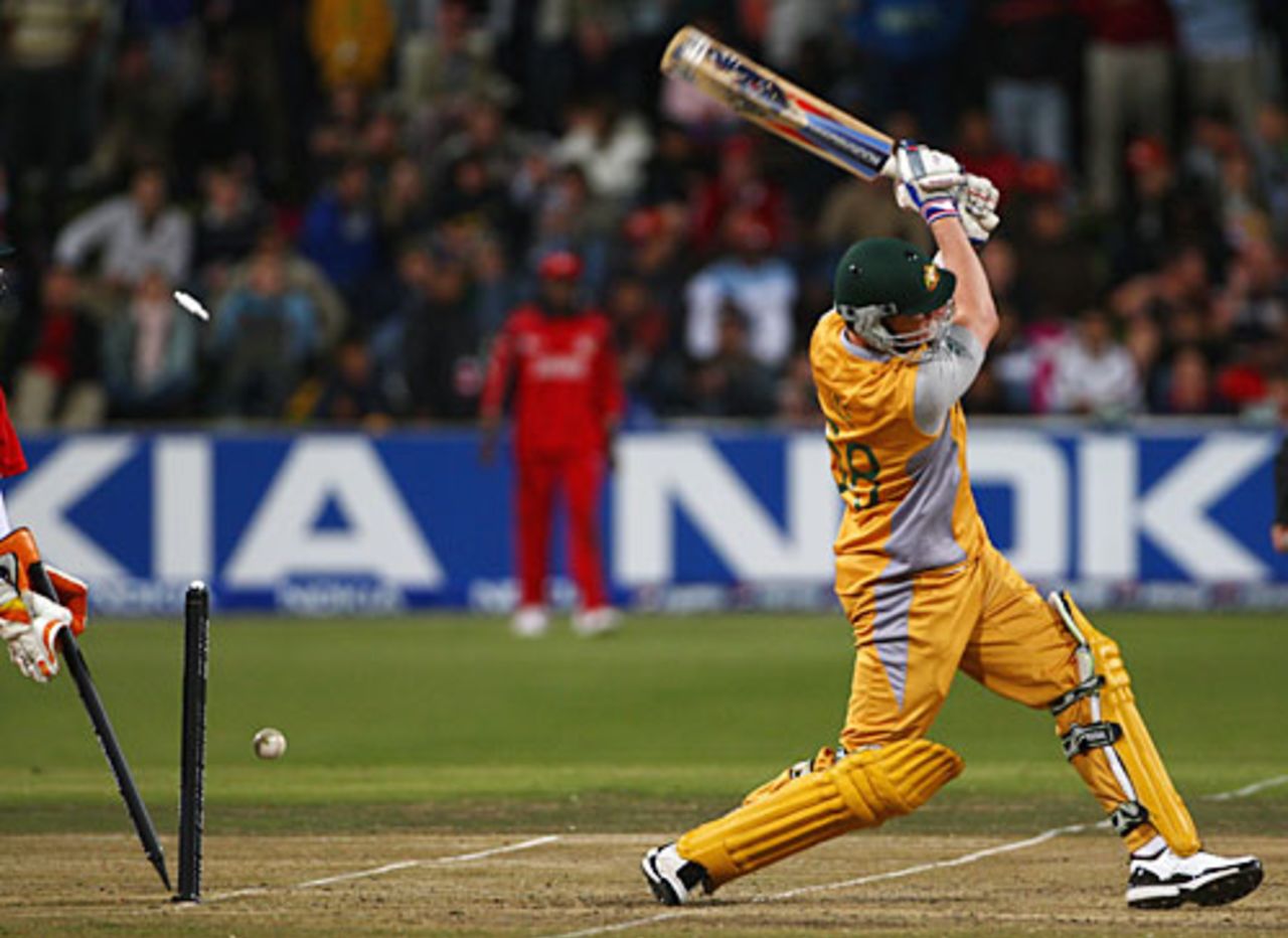 A swing, an inside edge and a clatter of stumps, Australia v Zimbabwe, Group B, ICC World Twenty20, Cape Town, September 12, 2007