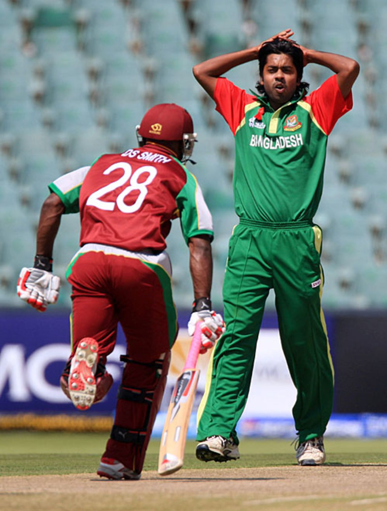 Syed Rasel looks on as Devon Smith takes off for a single, Bangladesh v West Indies, Group A, ICC World Twenty20, Johannesburg, September 13, 2007