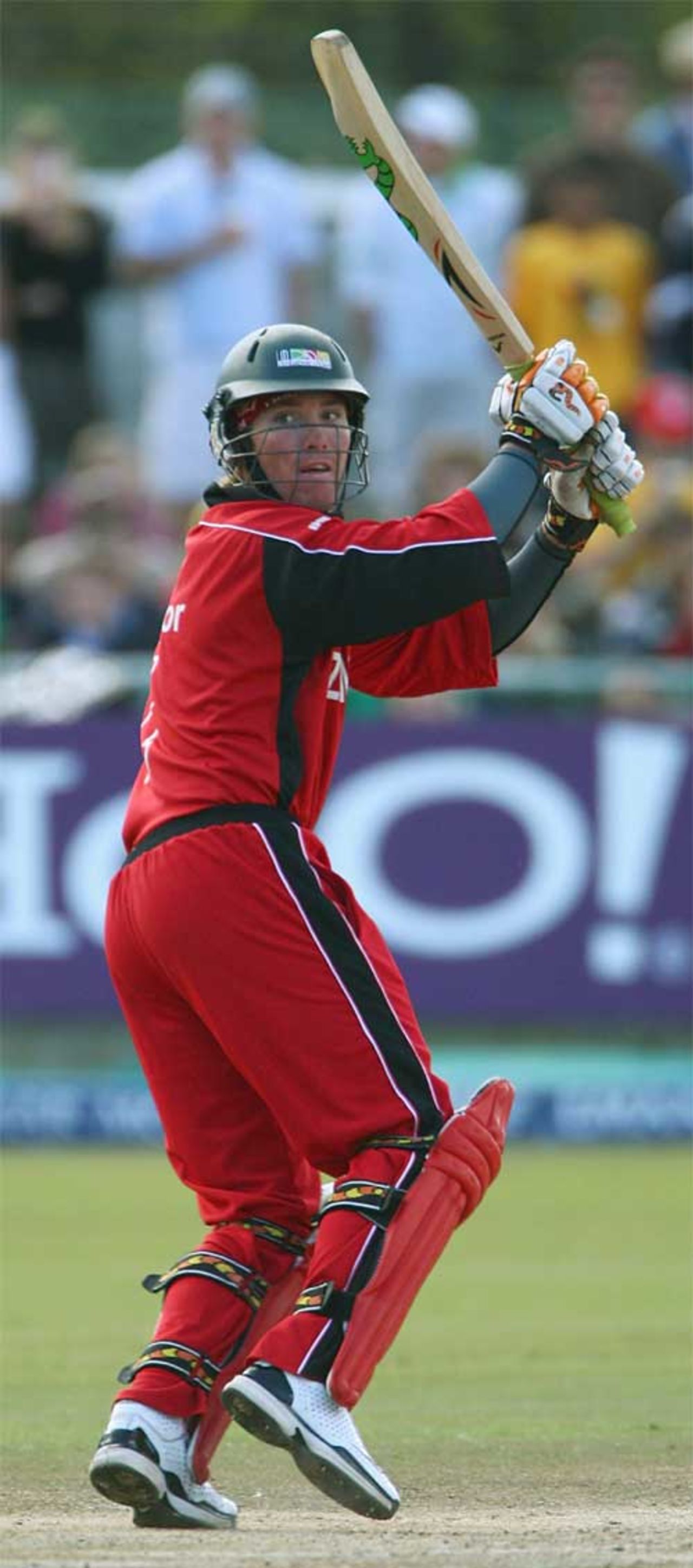Brendan Taylor keeps his eye on the ball , England v Zimbabwe, Group B, ICC World Twenty20, Cape Town, September 13, 2007