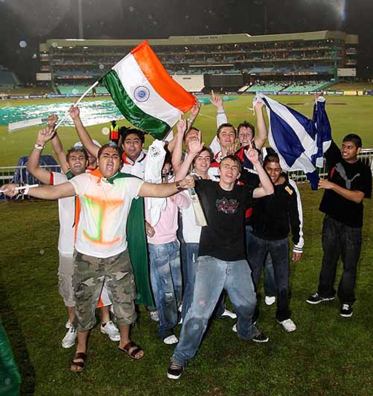 Supporters of India and Scotland seemed to enjoy each other's company, India v Scotland, Group D, ICC World Twenty20, Durban, September 13, 2007