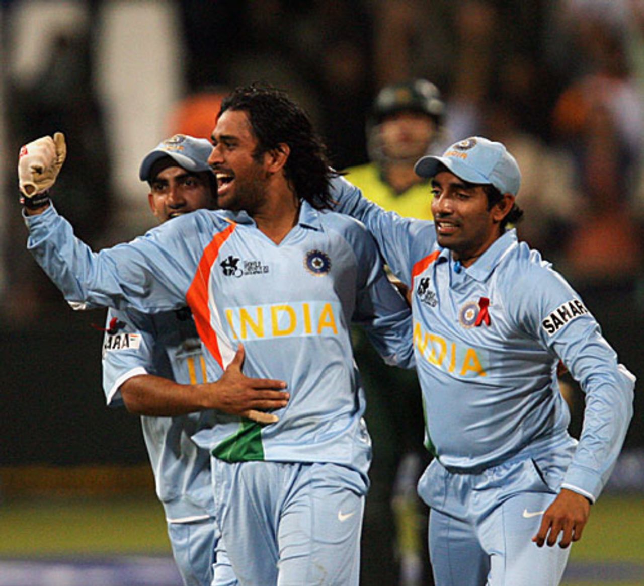 Mahendra Singh Dhoni is ecstatic after winning his first international match as captain, India v Pakistan, Group D, ICC World Twenty20, Durban, September 14, 2007
