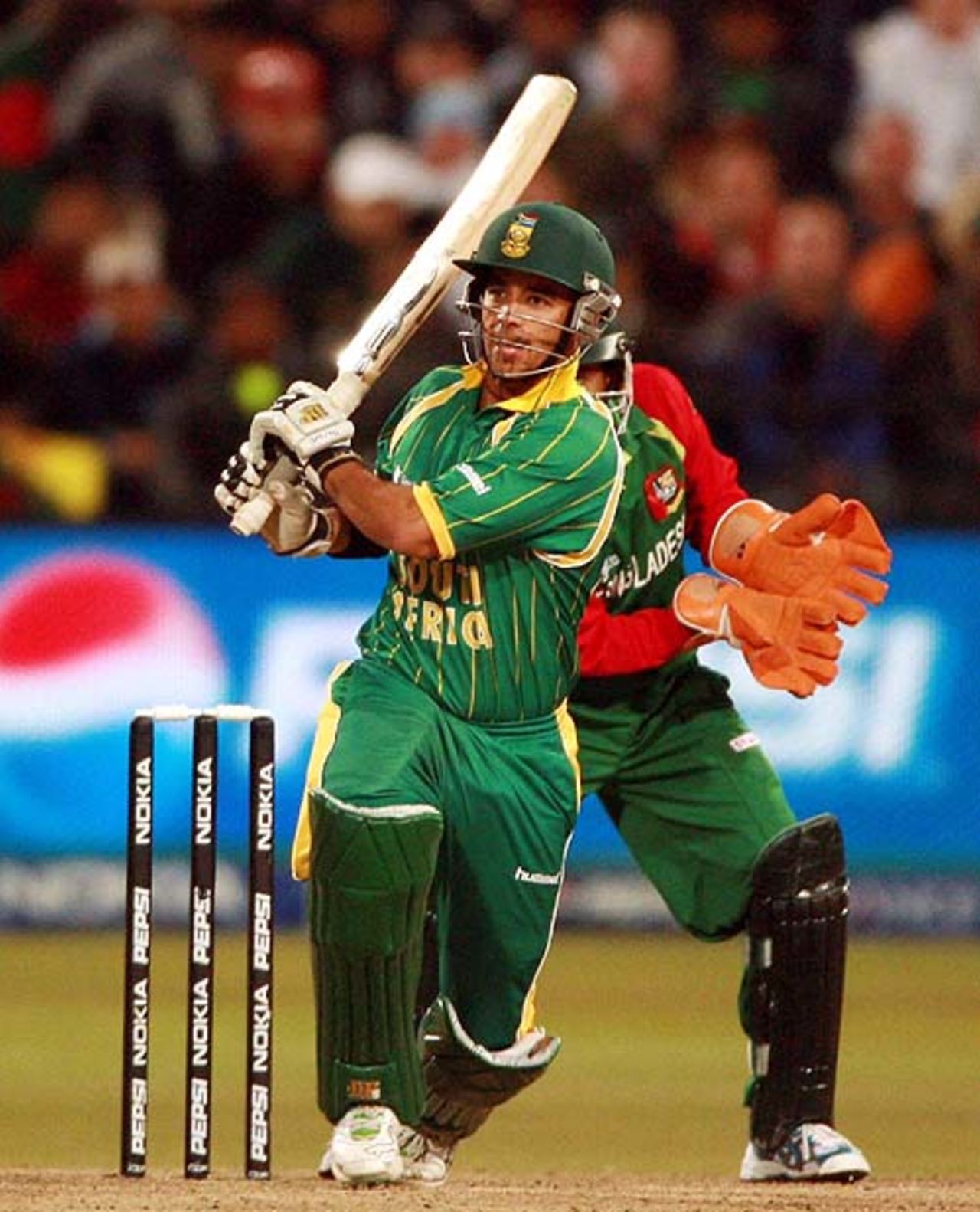 JP Duminy plays one off his pads, South Africa v Bangladesh, Group A, ICC World Twenty20, Cape Town, September 15, 2007 