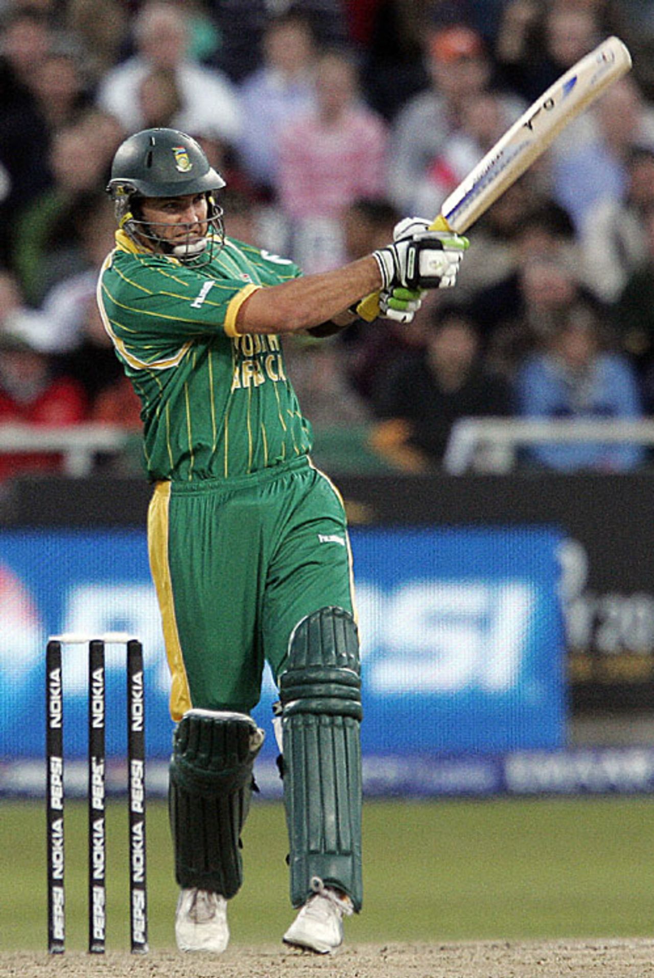 Justin Kemp pulls a four through midwicket, Group E, ICC World Twenty20, Cape Town, September 16, 2007