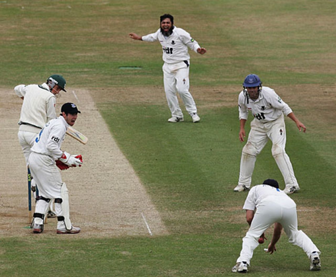 Chris Adams catches Richard Jones off Mushtaq Ahmed, Sussex v Worcestershire, Hove, September 21, 2007 