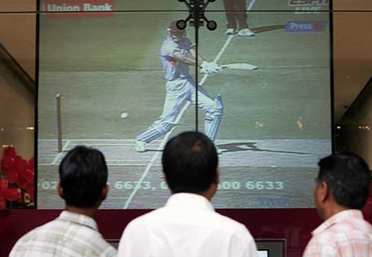 India's fans watch the World Twenty20 final on the big screen, India v Pakistan, ICC World Twenty20 final, Johannesburg, September 24, 2007