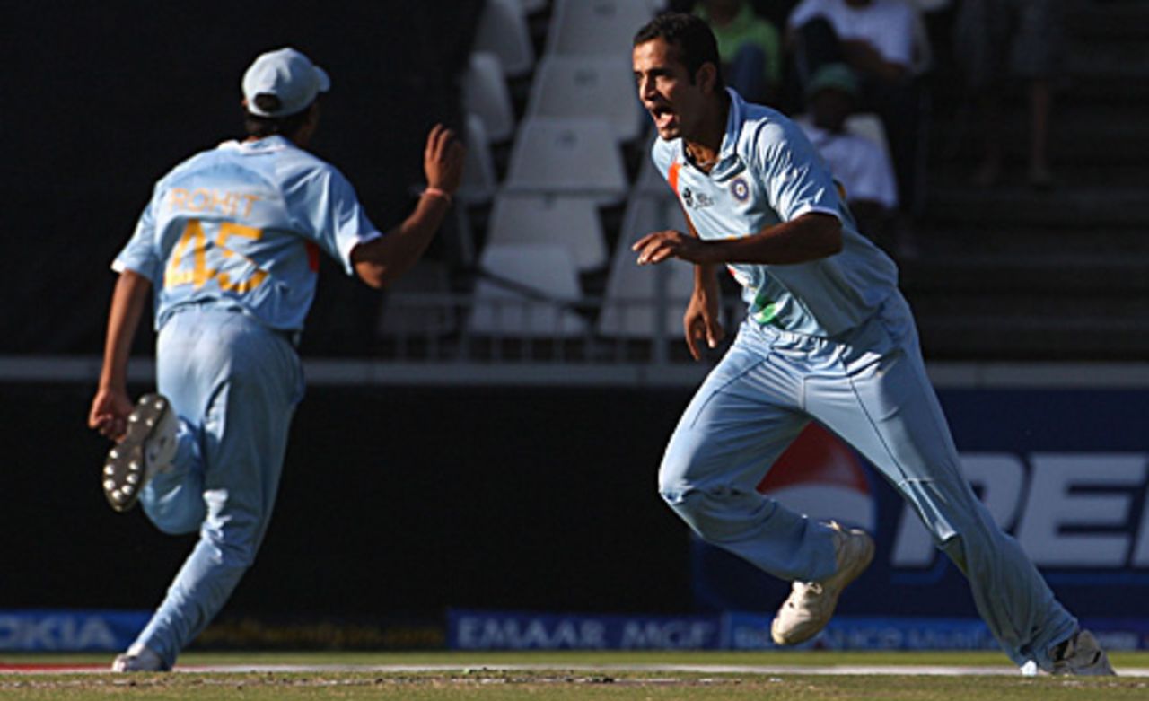 Irfan Pathan turned the match with two wickets in an over as India held their nerve to win the ICC World Twenty20 final by five runs, India v Pakistan, ICC World Twenty20 final, Johannesburg, September 24, 2007