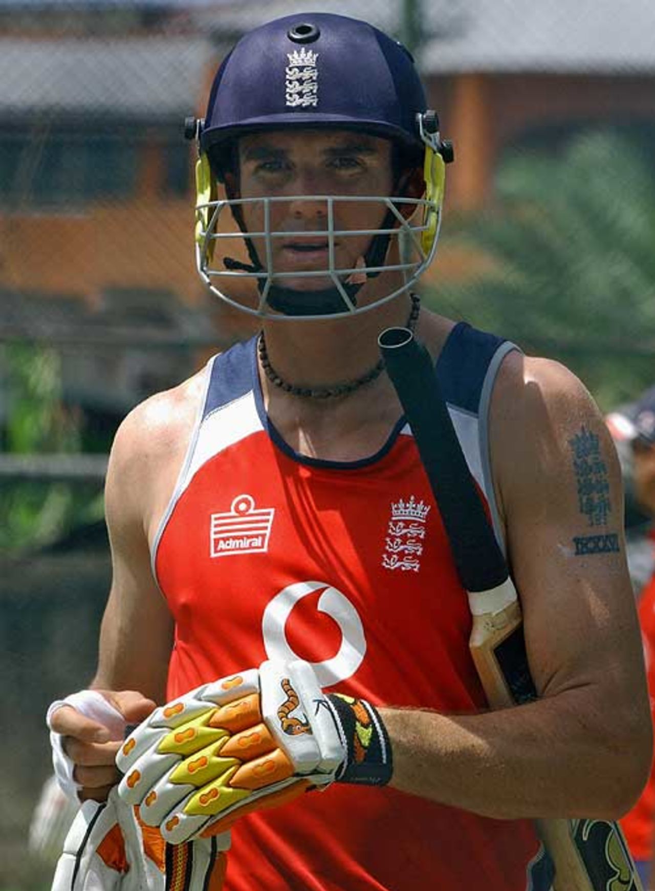 Kevin Pietersen walks to the nets during England's practice session, Nondescripts Cricket Club, Colombo, September 25, 2007