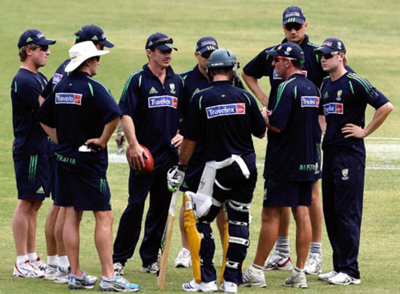 The Australians have a team talk, India v Australia ODI series, M Chinnaswamy Stadium, Bangalore, September 27, 2007