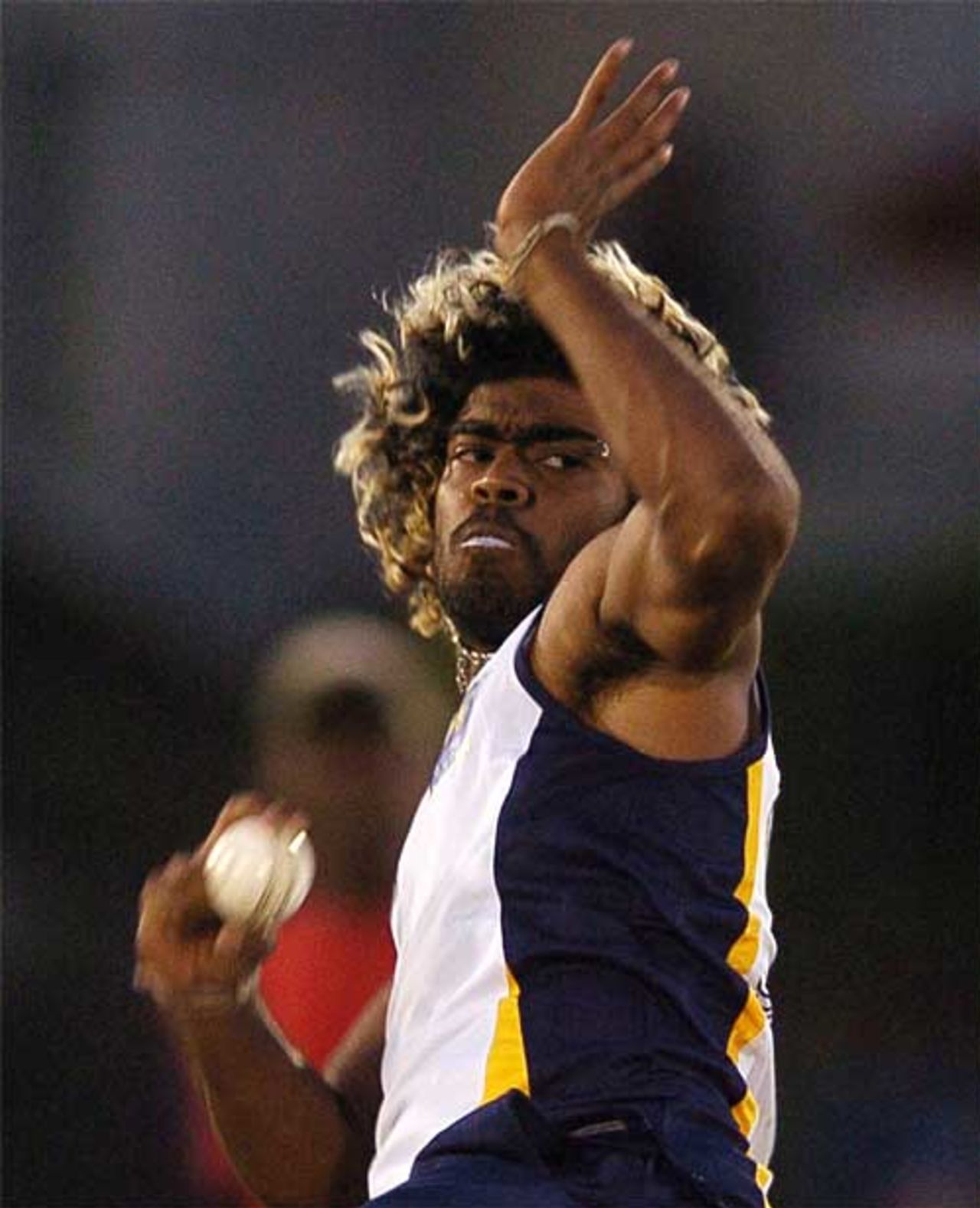 Lasith Malinga practises ahead of the first one-dayer against England, Dambulla, September 30, 2007
