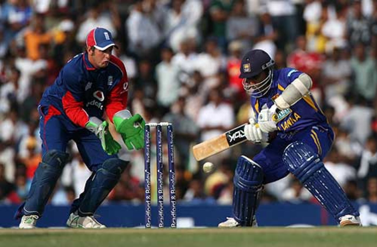 Mahela Jayawardene plays a cut shot as Phil Mustard looks on, Sri Lanka v England, 1st ODI, Dambulla, October 1, 2007