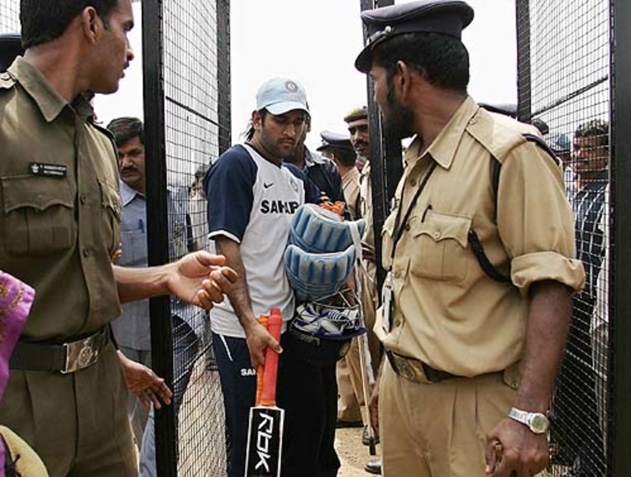 Mahendra Singh Dhoni exits the ground amid tight security, India v Australia ODI series, Rajiv Gandhi International Stadium, Hyderabad, October 4, 2007