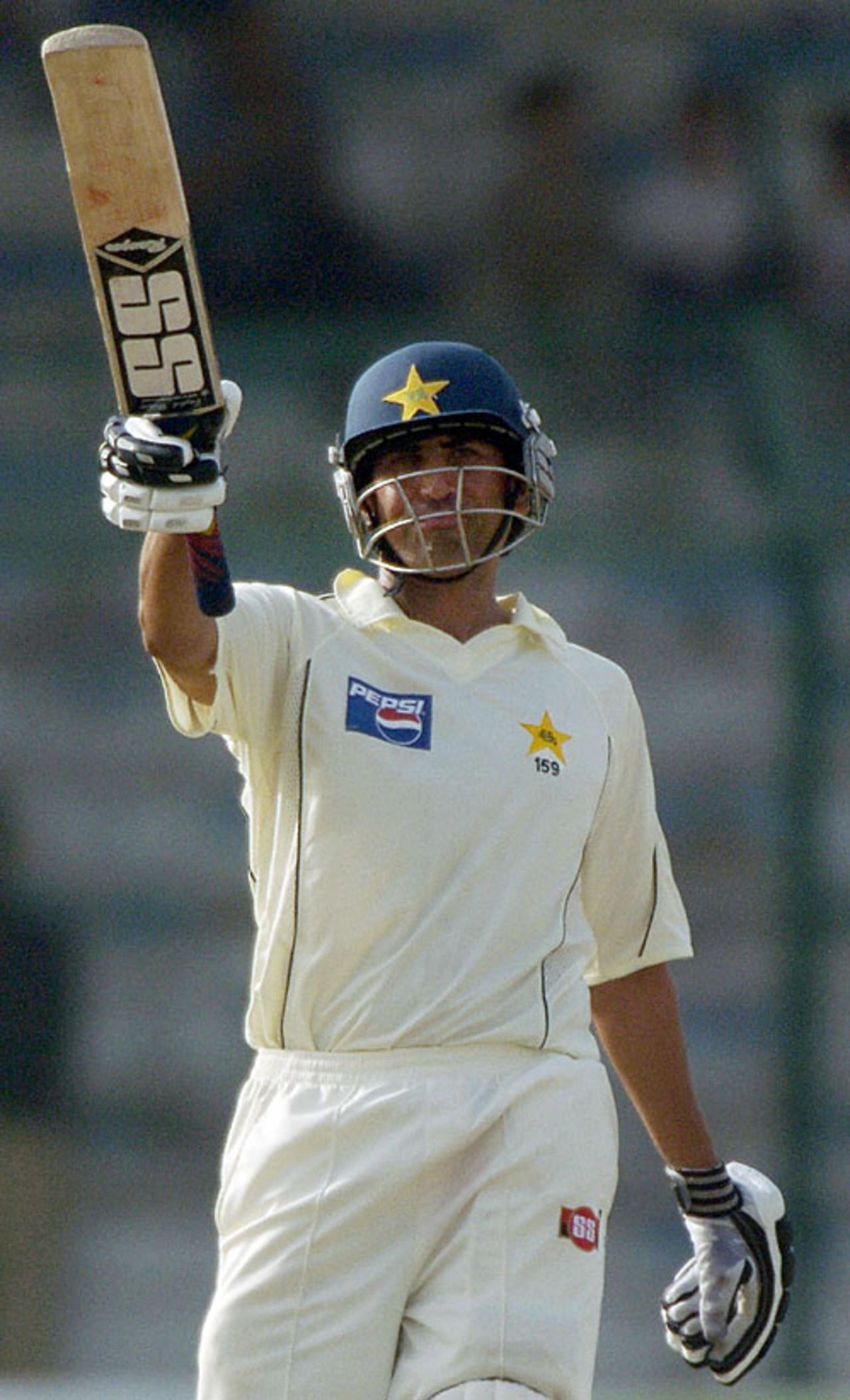 Younis Khan ended the day at 93 off 99 balls, Pakistan v South Africa, 1st Test, Karachi, 4th day, October 4, 2007