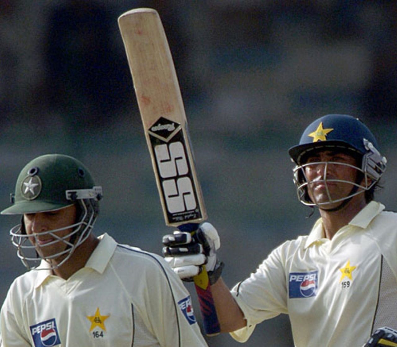 Younis Khan and Faisal Iqbal added 114 together, Pakistan v South Africa, 1st Test, Karachi, 4th day, October 4, 2007
