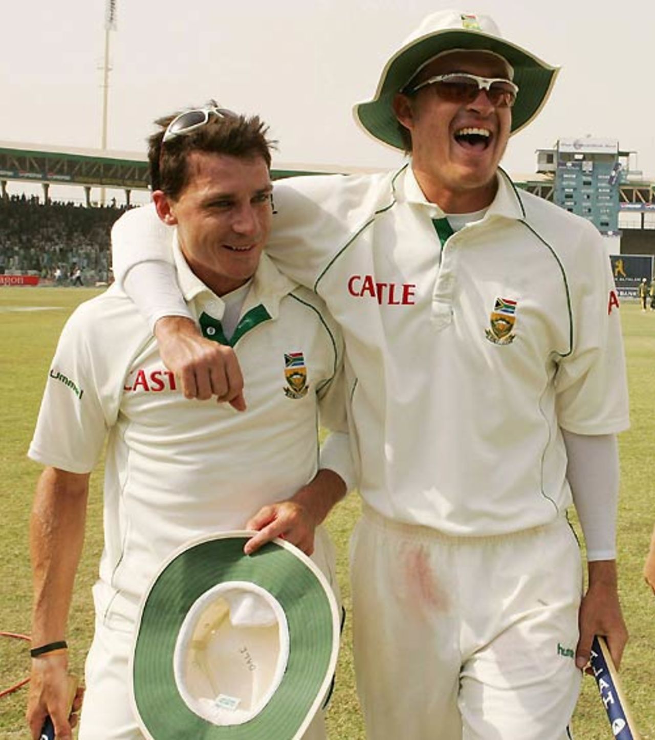 Dale Steyn and Paul Harris, South Africa's bowling heroes, celebrate the win, Pakistan v South Africa, 1st Test, Karachi, 5th day, October 5, 2007