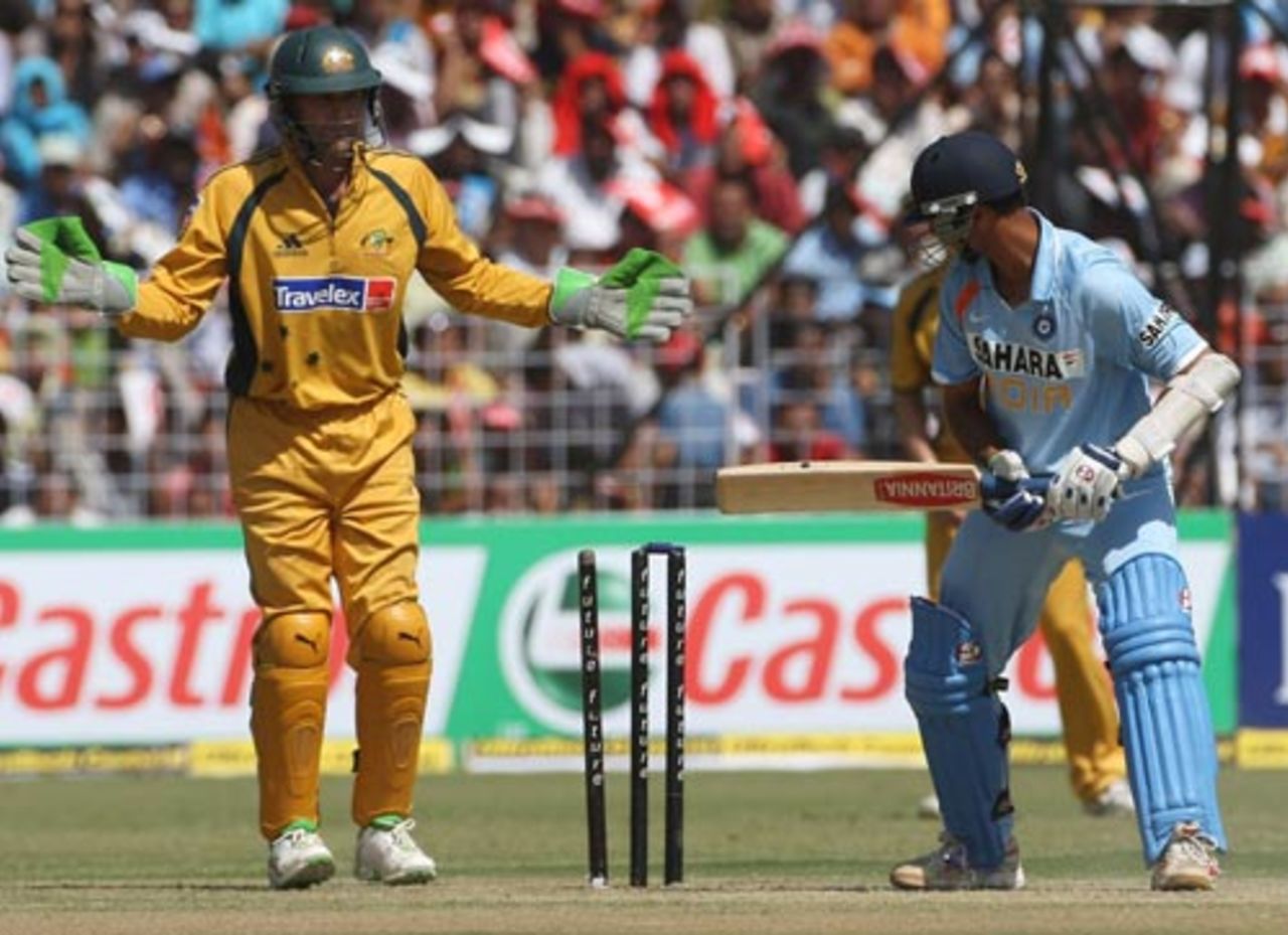 Adam Gilchrist looks on as Rahul Dravid is bowled, India v Australia, 4th ODI, Chandigarh, October 8, 2007 