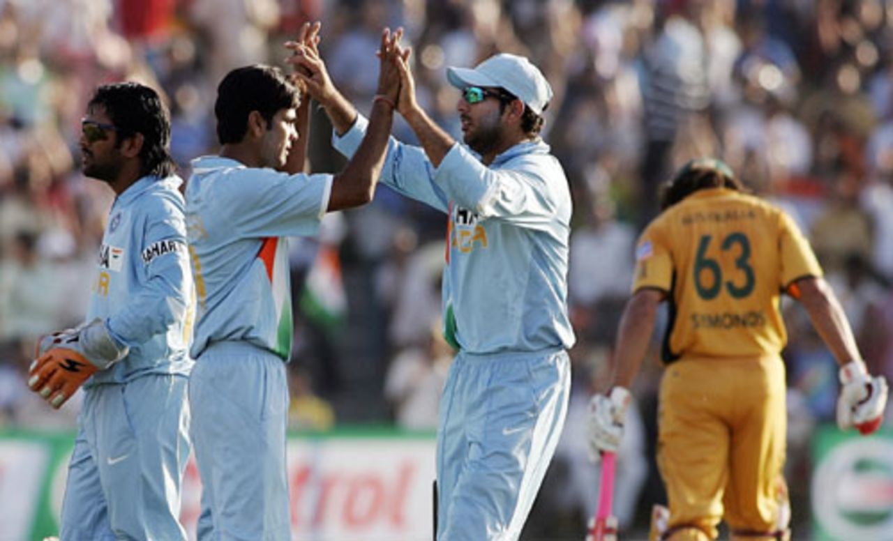 RP Singh celebrates after removing Andrew Symonds, India v Australia, 4th ODI, Chandigarh, October 8, 2007