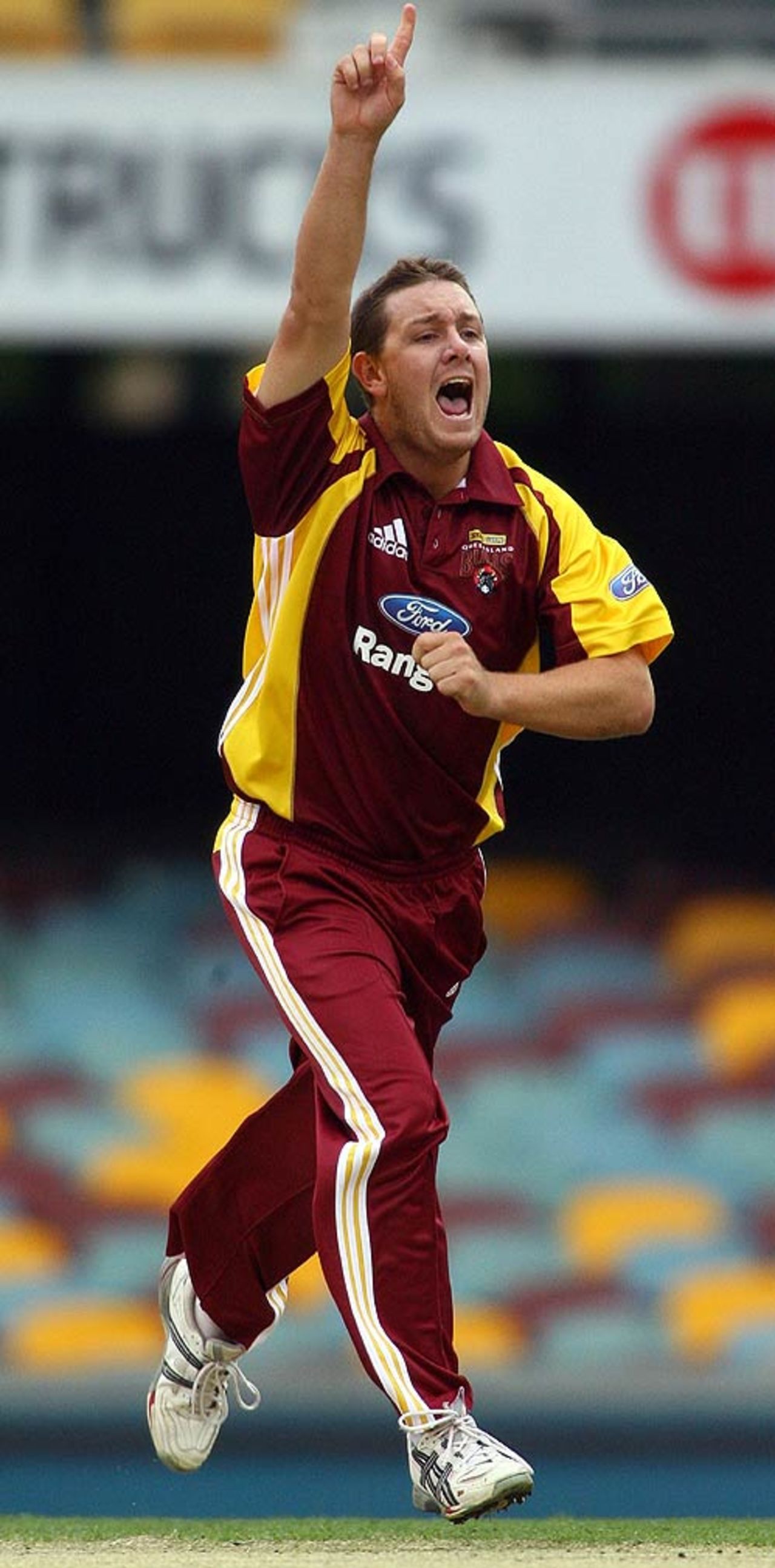Craig Philipson celebrates taking a wicket with his first ball, Queensland v Tasmania, FR Cup, Brisbane, October 10, 2007