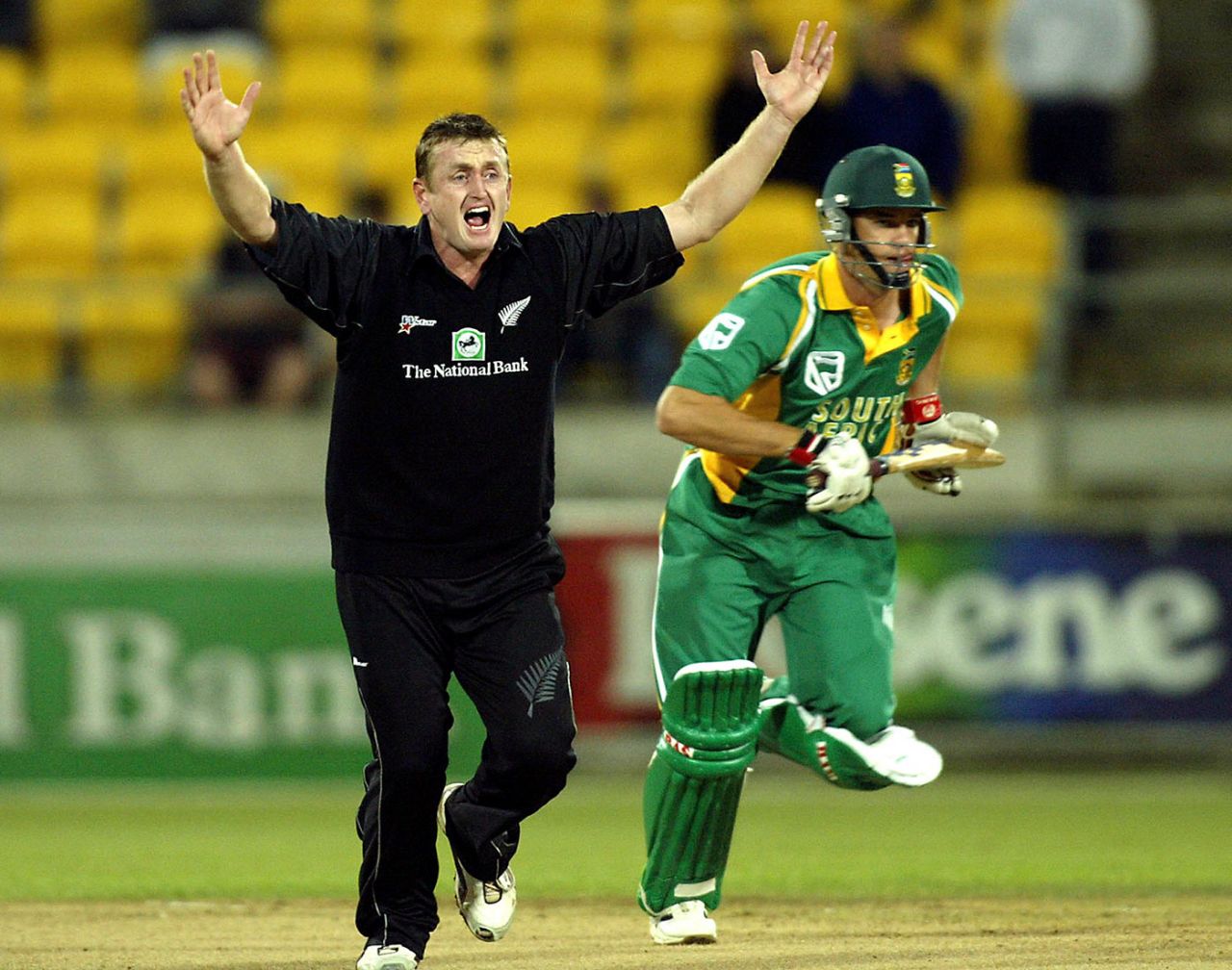 Scott Styris of New Zealand appeals for LBW against Albie Morkel, New Zealand v South Africa, 3rd ODI, Westpac Stadium, Wellington, February 20, 2004