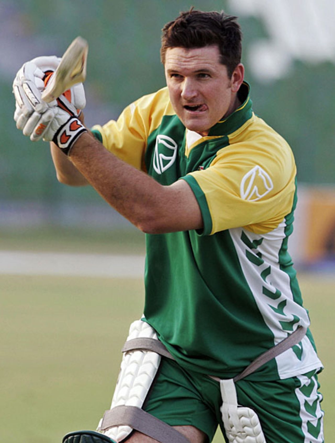 Graeme Smith bats during a training session, Lahore, October 17, 2007