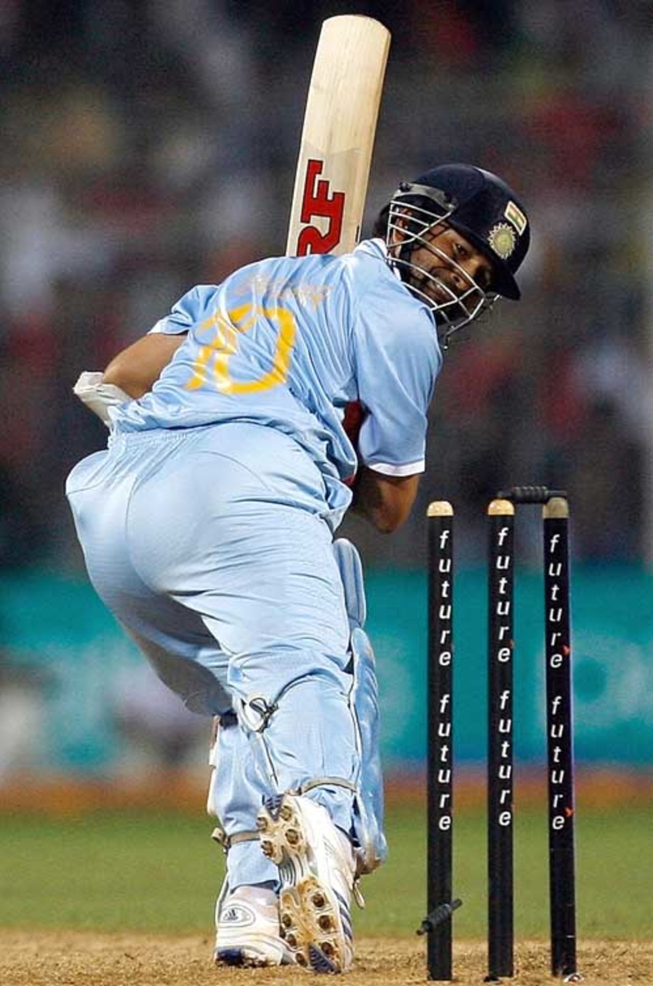Sachin Tendulkar looks on as the bail is dislodged by a Brett Lee delivery, India v Australia, 7th ODI, Mumbai, October 17, 2007