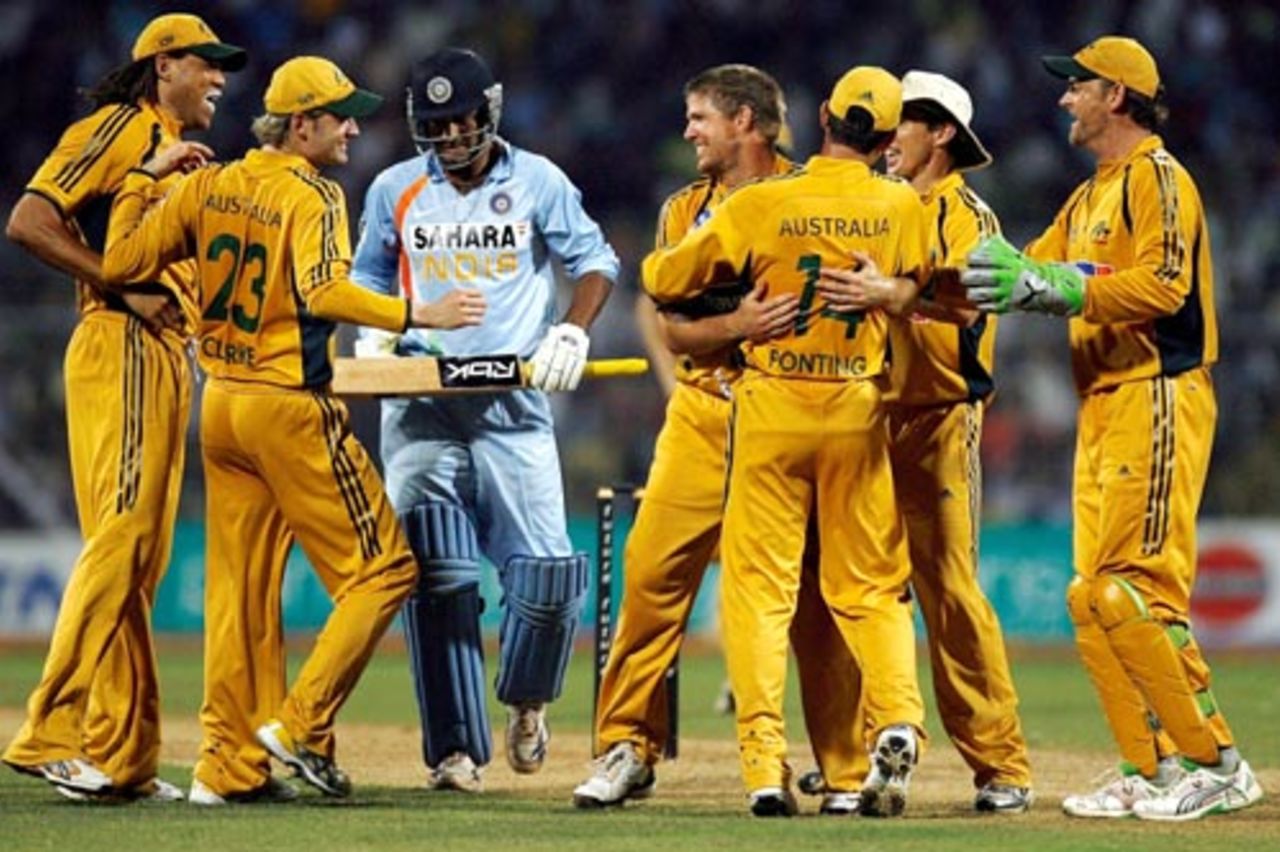 Irfan Pathan fell for a duck to James Hopes, India v Australia, 7th ODI, Mumbai, October 17, 2007