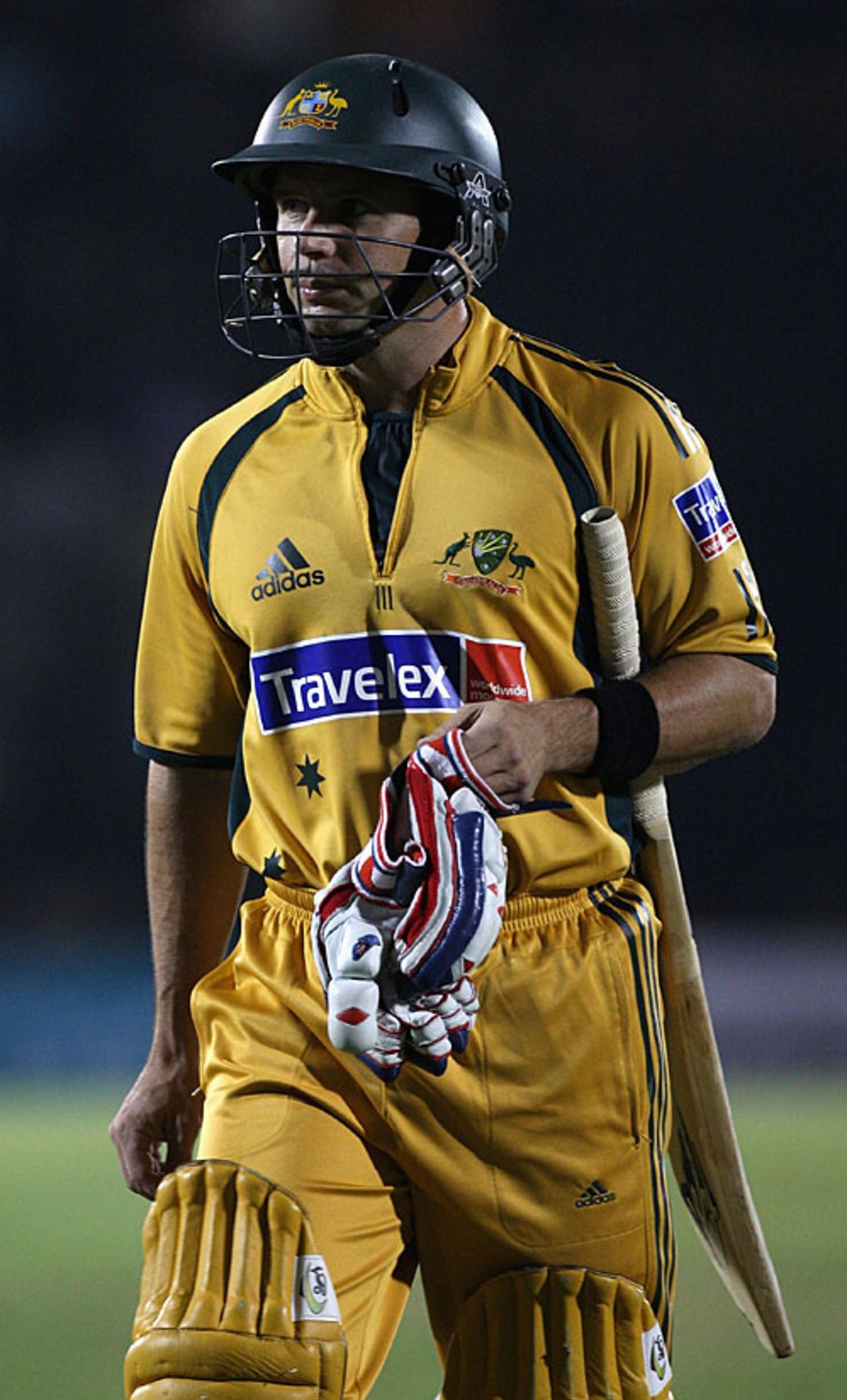 Brad Hodge walks back to the dug-out, India v Australia, Twenty20 international, Mumbai, October 20, 2007