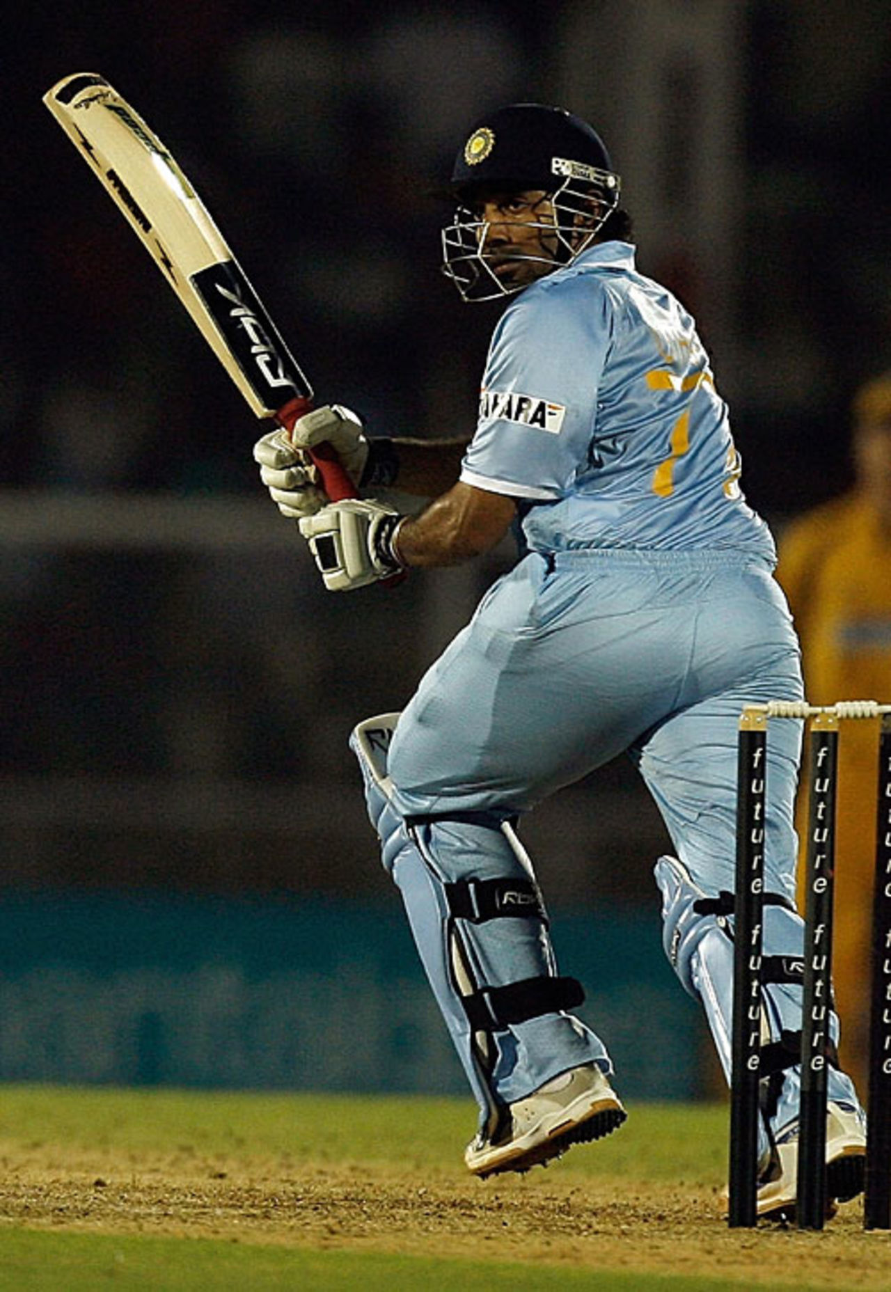Robin Uthappa flicks one behind square, India v Australia, Twenty20 international, Mumbai, October 20, 2007