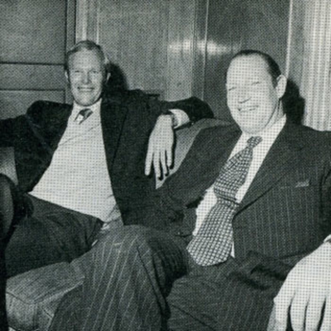 Tony Greig and Kerry Packer relax at the Dorchester, London, June 2, 1977
