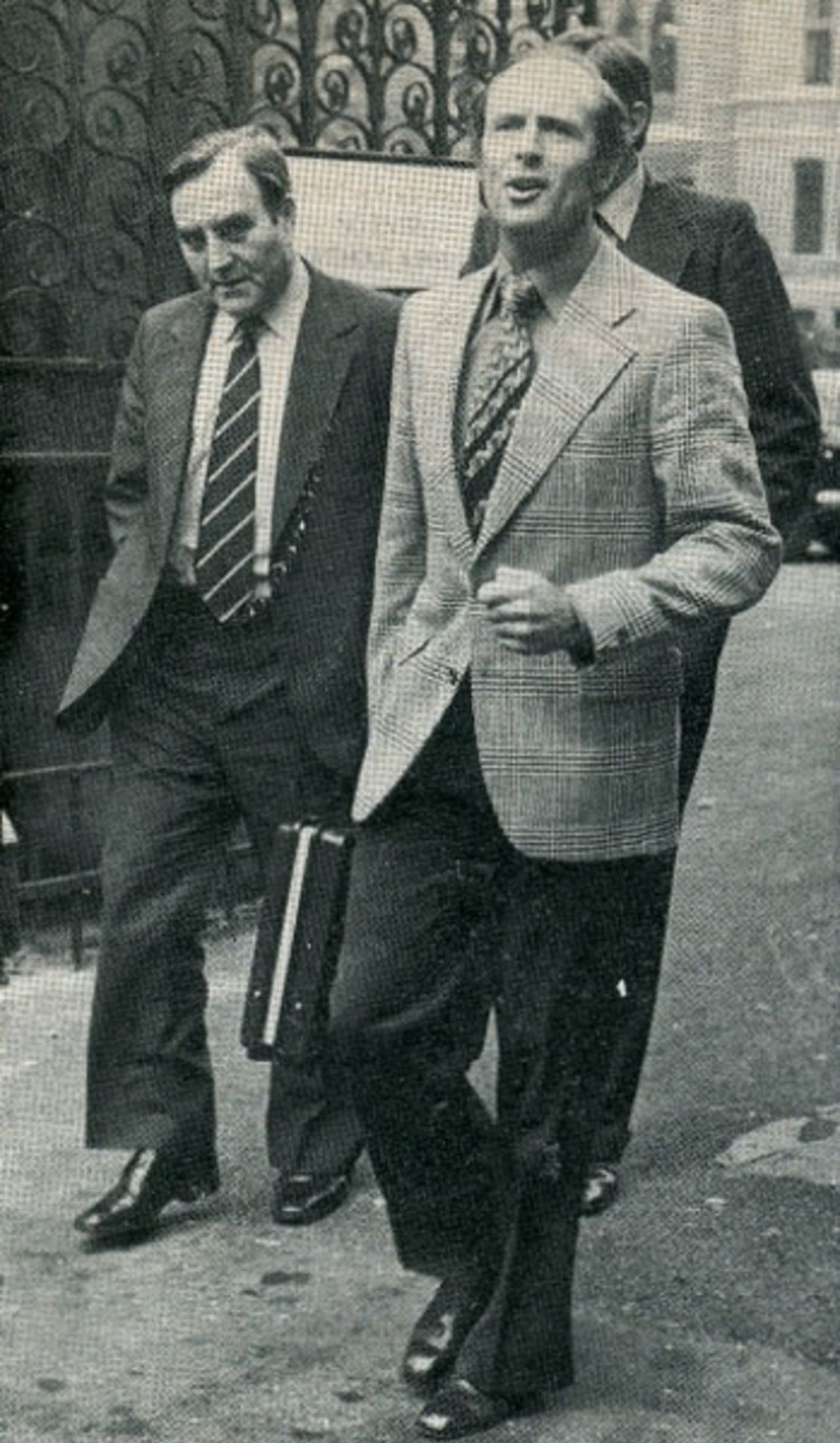 Geoff Boycott and Doug Insole arrive at the High Court during the Kerry Packer v TCCB hearing, London, October 14, 1977