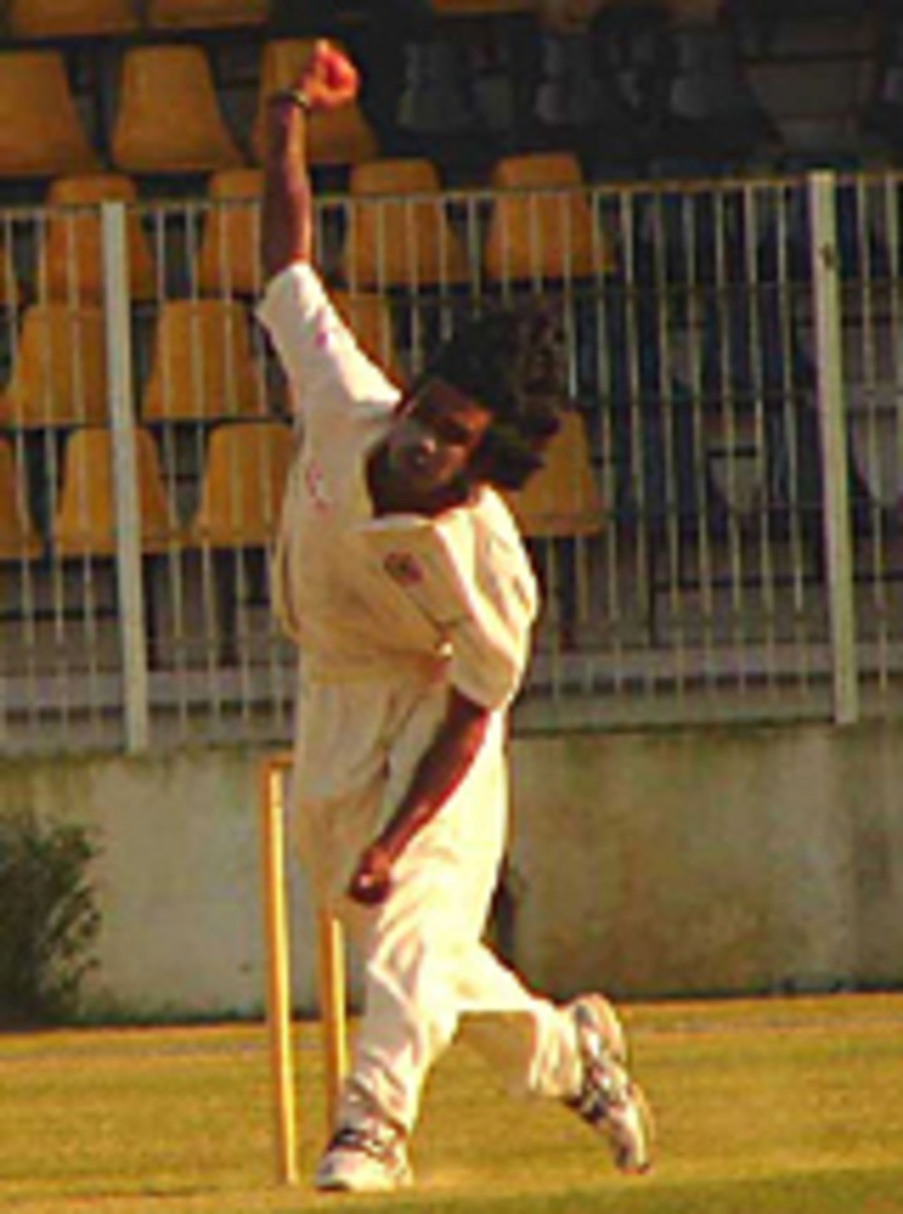 Mahbubul Alam in action for Dhaka, Dhaka v Sylhet, National Cricket League, October 27, 2007