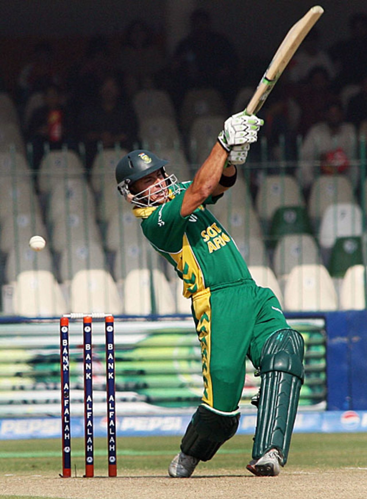 Herschelle Gibbs hit 54 off 61 balls, Pakistan v South Africa, 5th ODI, Lahore, October 29, 2007