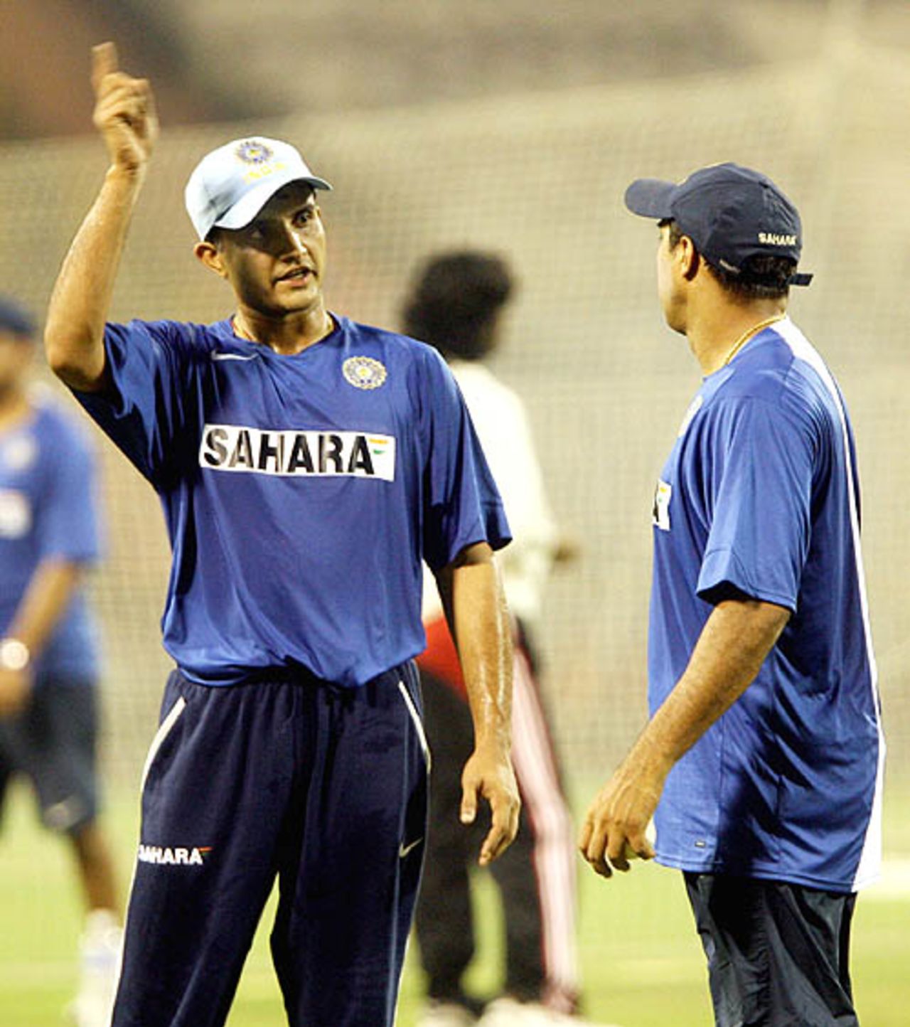 Sourav Ganguly has a chat with Robin Singh, India's fielding coach, during the two-day conditioning camp at Eden Gardens, Kolkata, November 2, 2007