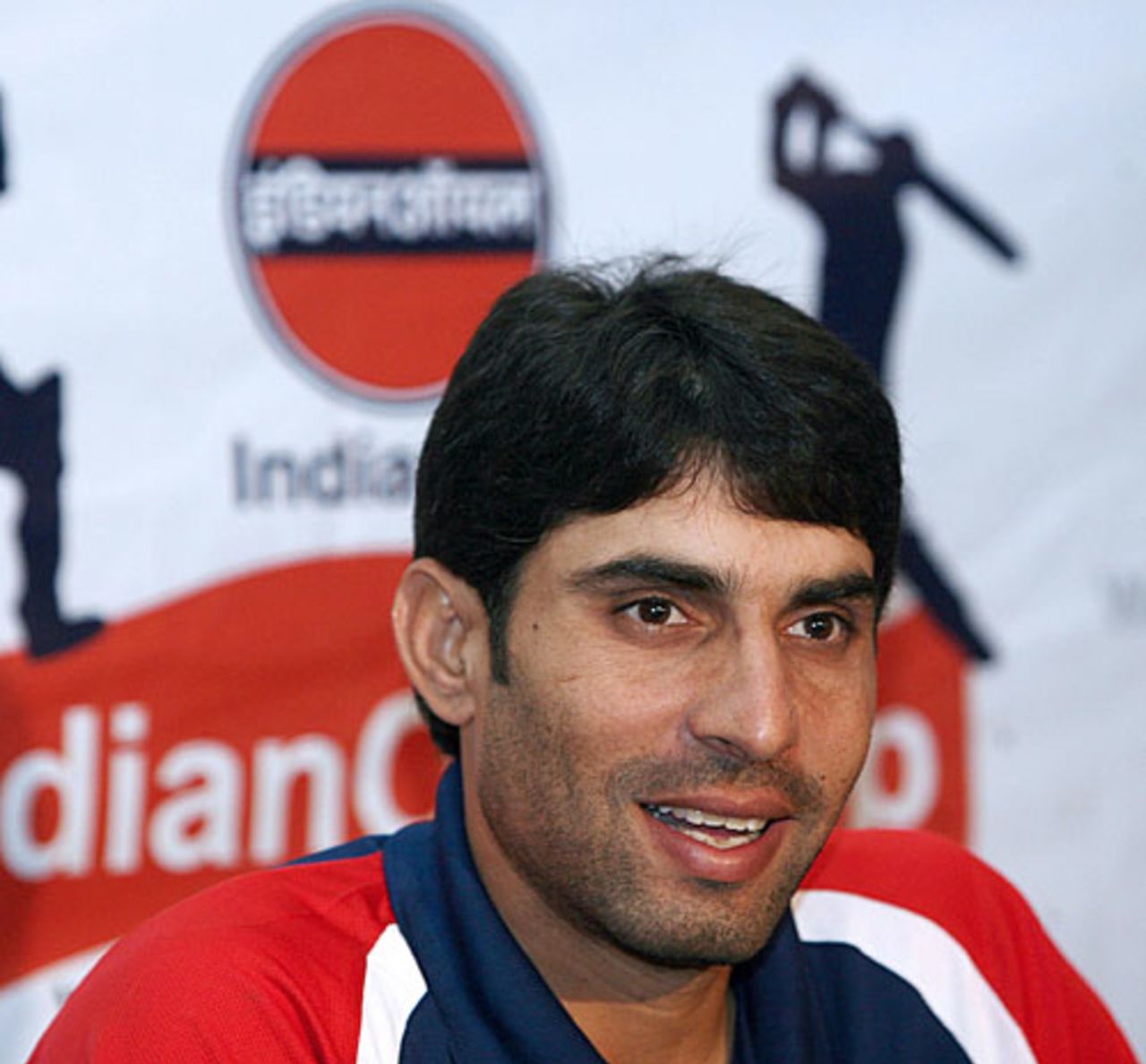 Misbah-ul-Haq answers questions at a press conference, New Delhi, November 3, 2007