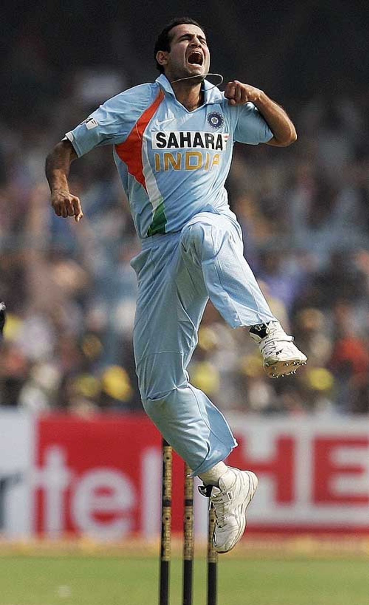 Irfan Pathan leaps for joy after dismissing Shahid Afridi, India v Pakistan, 3rd ODI, Kanpur, November 11, 2007