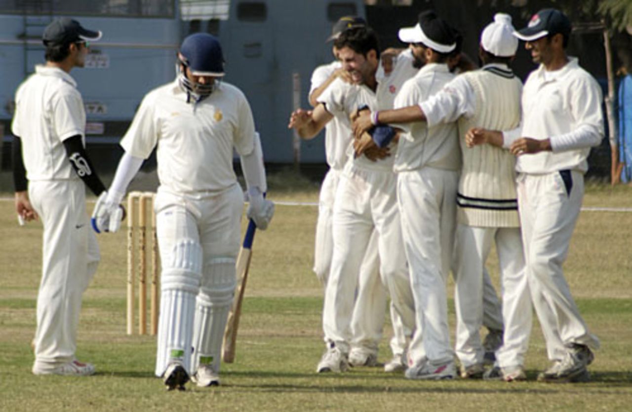 Jammu & Kashmir players celebrate the wicket of Brijesh Tomar, Jammu & Kashmir v Madhya Pradesh, Ranji Plate League, 2nd round, Group B, Jammu, 2nd day, November 16, 2007