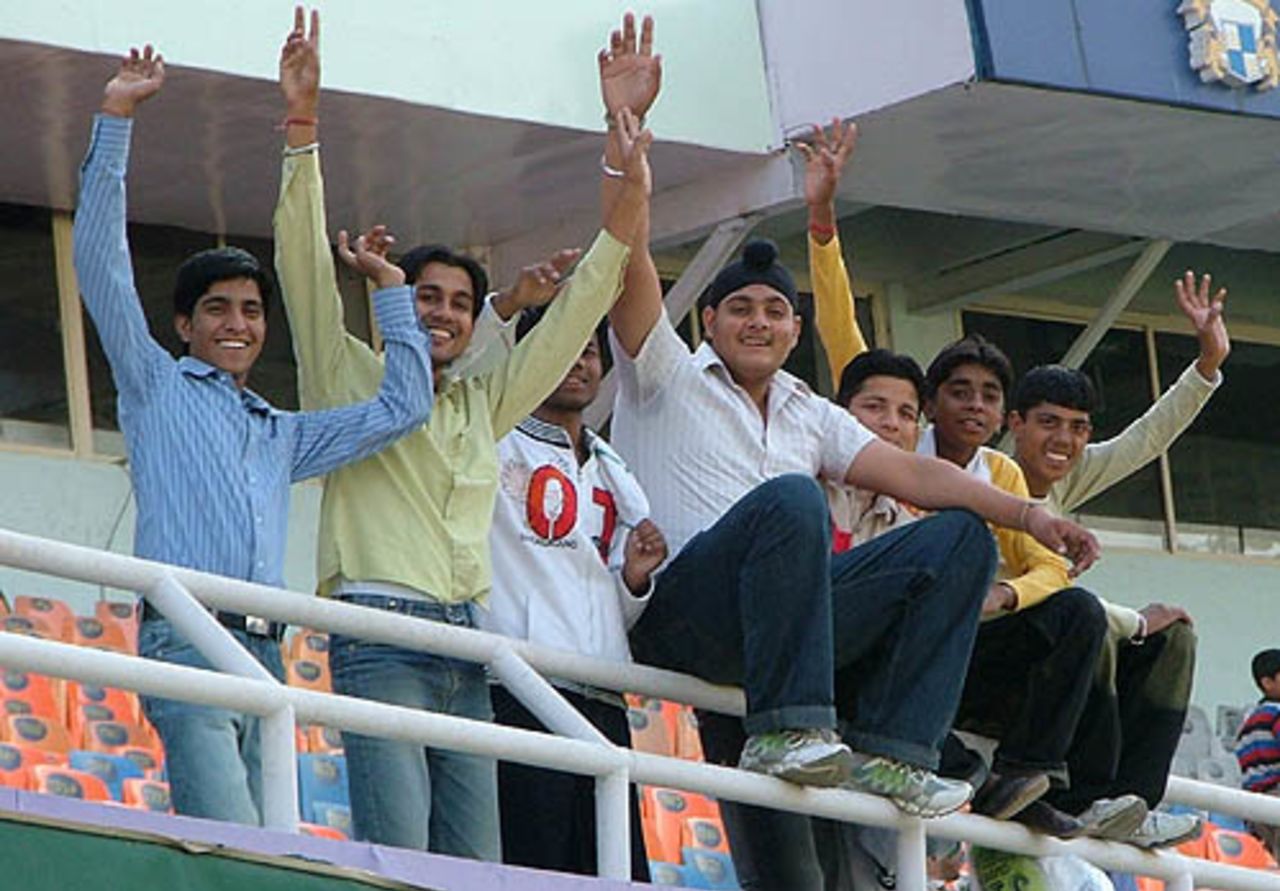 A few youngsters cheer on the teams in Mohali, Punjab v Hyderabad, Ranji Trophy Super League, 2nd round, Mohali, 4th day, November 18, 2007