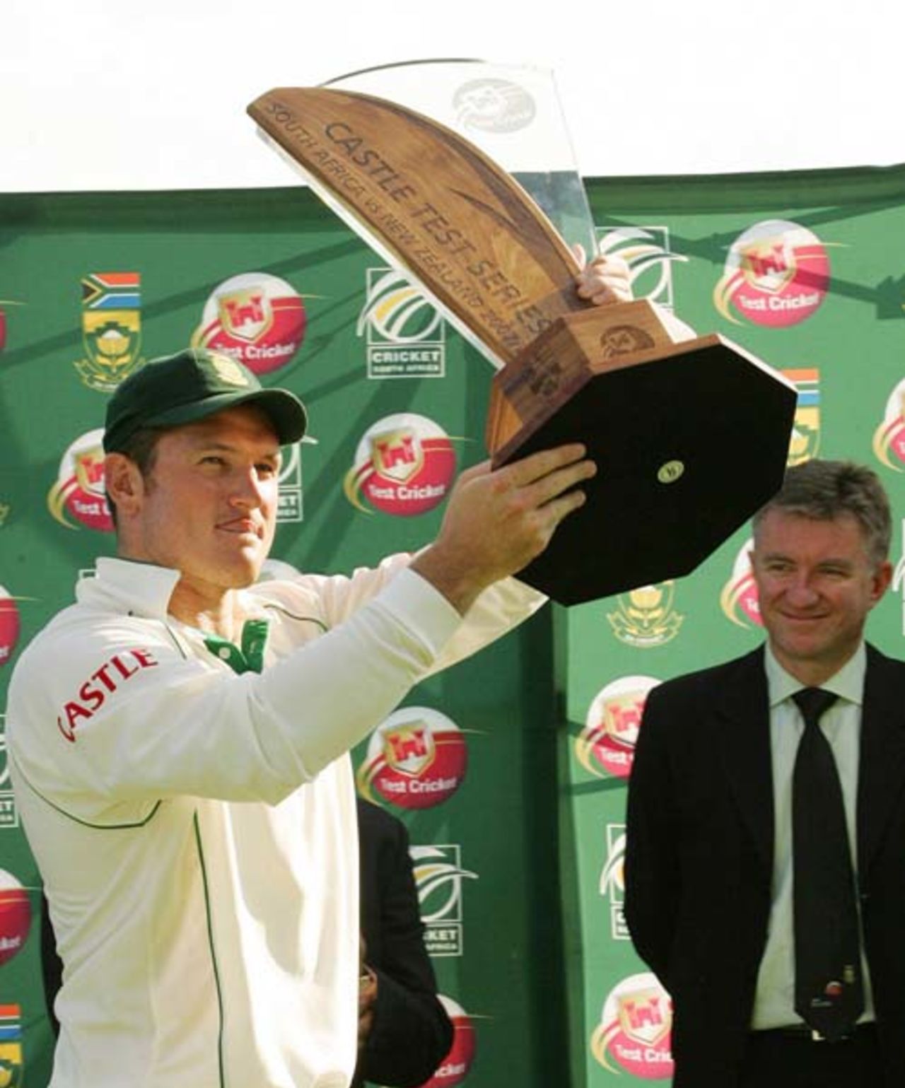 South Africa won the Test series 2-0, South Africa v New Zealand, 2nd Test, Centurion, 3rd day, November 18, 2007