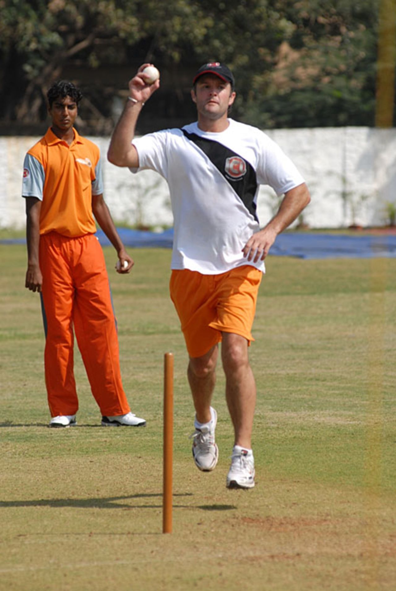 Nathan Astle, playing for Mumbai Champs in the ICL, bowls during practice, Mumbai, November 19, 2007