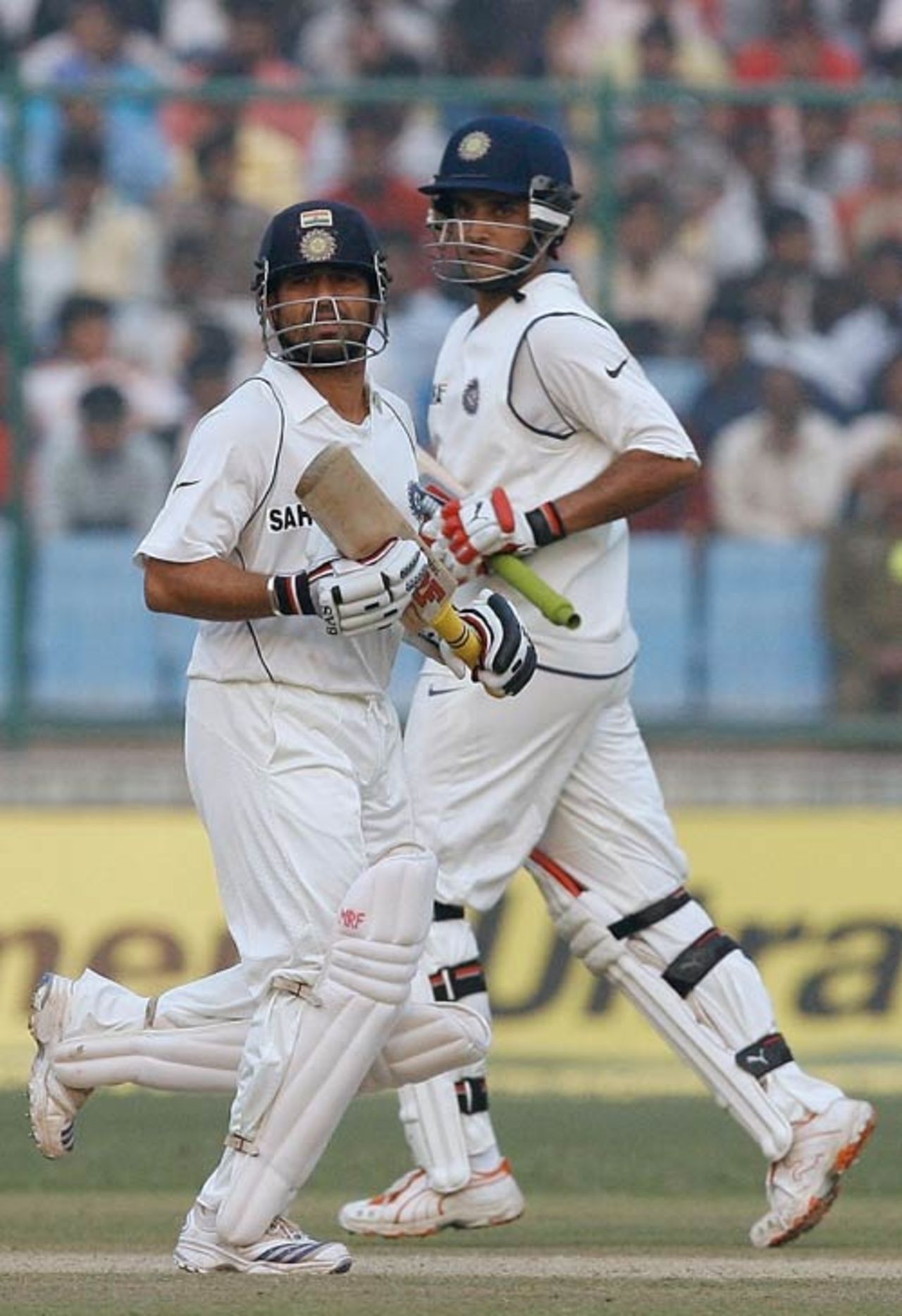 Sachin Tendulkar and Sourav Ganguly put India on course, India v Pakistan, 1st Test, Delhi, 4th day, November 25, 2007
