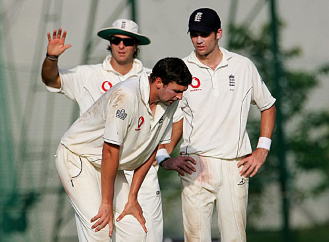 Michael Vaughan calls for the physio as Steve Harmison is again troubled by his back, Sri Lanka Cricket Board President's XI v England XI, Colombo, November 25, 2007