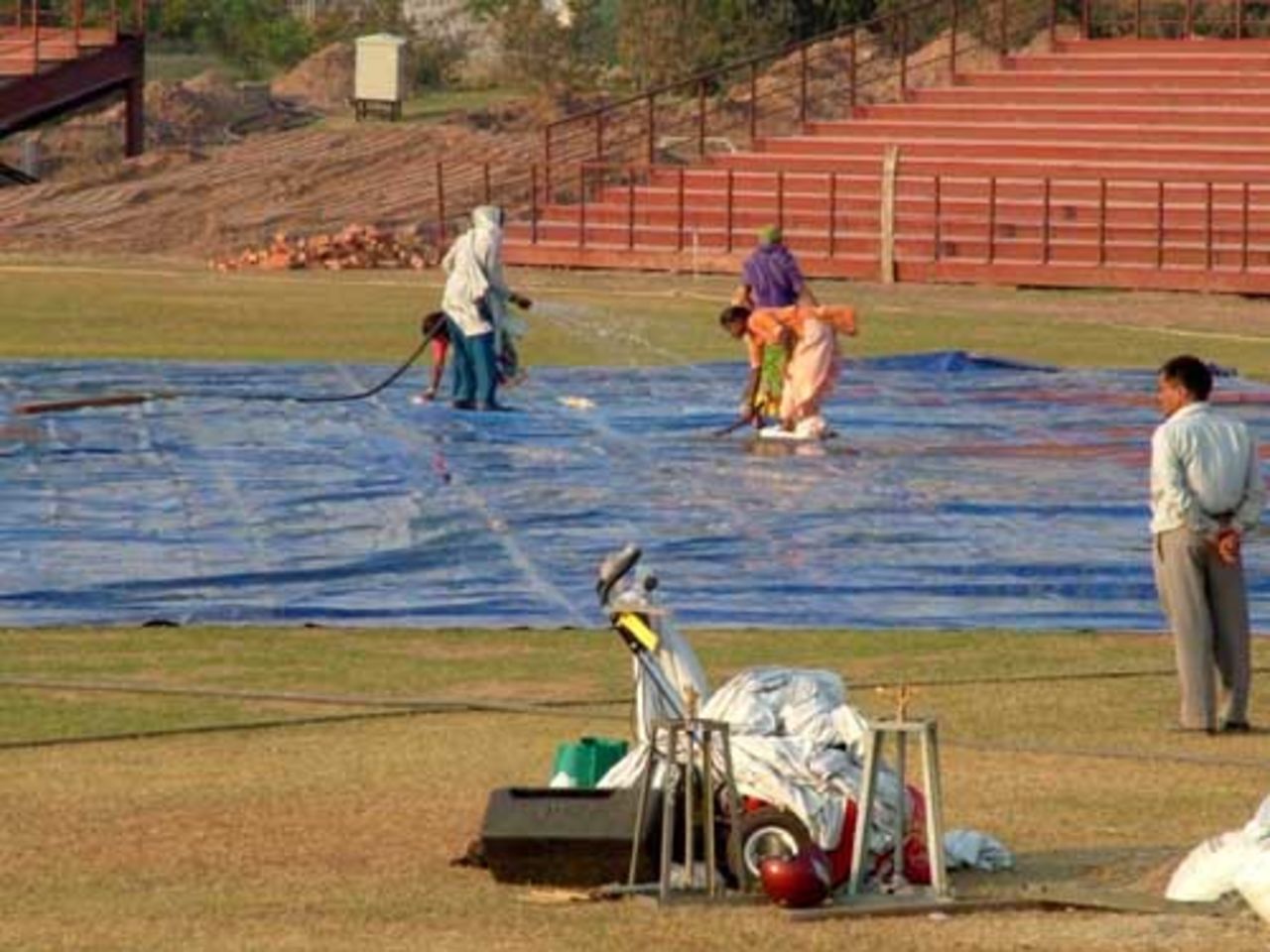 The groundstaff prepare the Tau Devi Lal Cricket Stadium, Chandigarh, November 24, 2007 