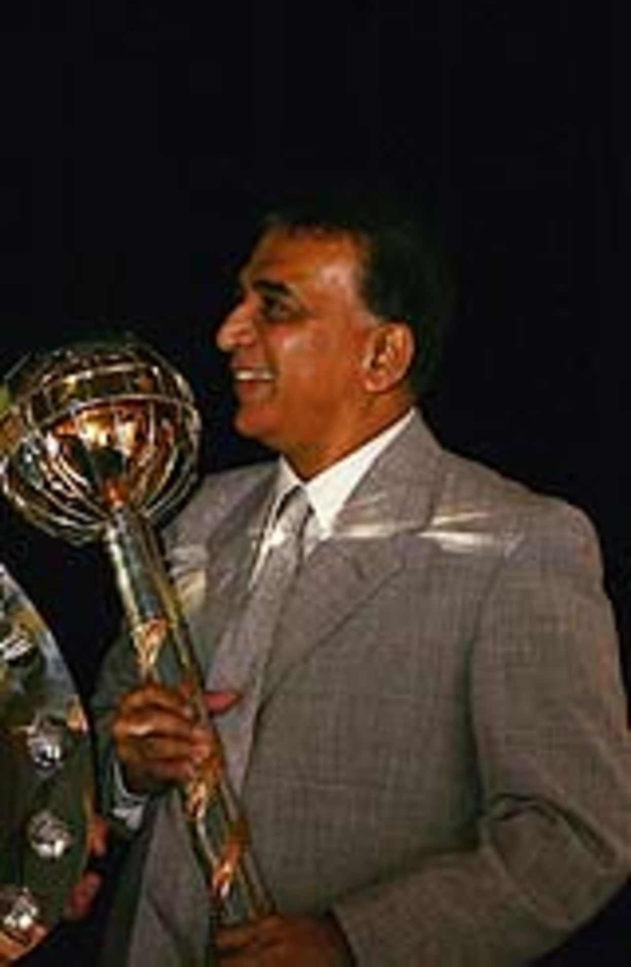 Sunil Gavaskar with the Test Trophy at the ICC Super Series Launch, Fenruary 2, 2005